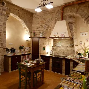 La Casina Colorata Assise